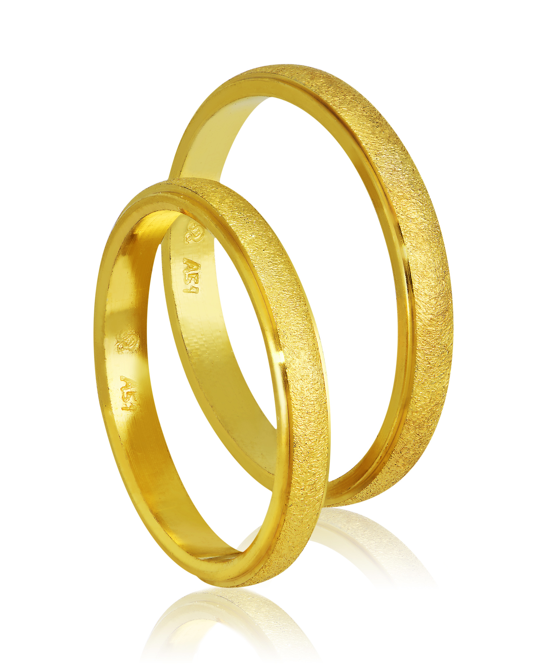 Βέρες γάμου απο ματ χρυσό 3mm.